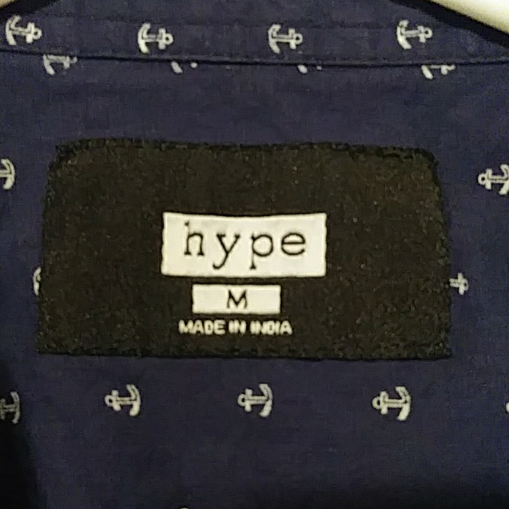 button up t-shirt - Picture 3 of 4